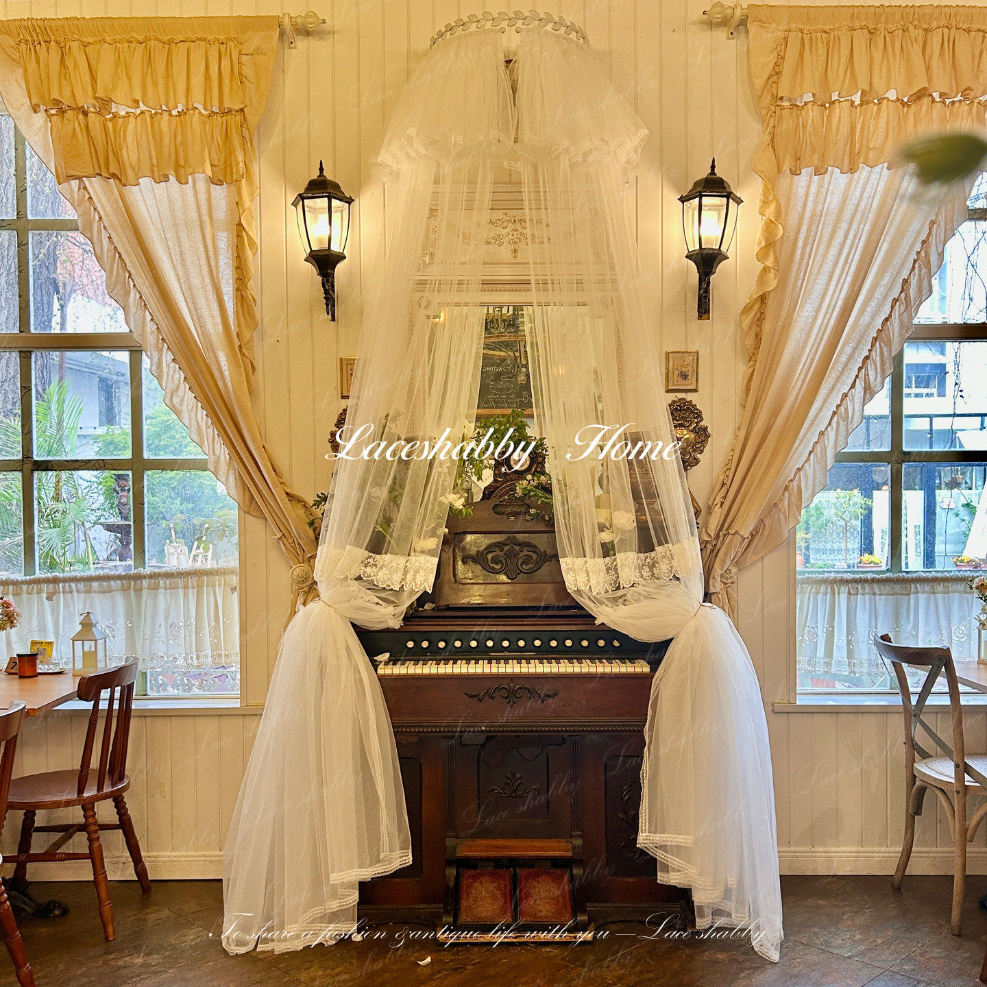 太浪漫了！LACESHABBY中古风白纱蕾丝荷叶边免打孔窗纱床幔蚊帐