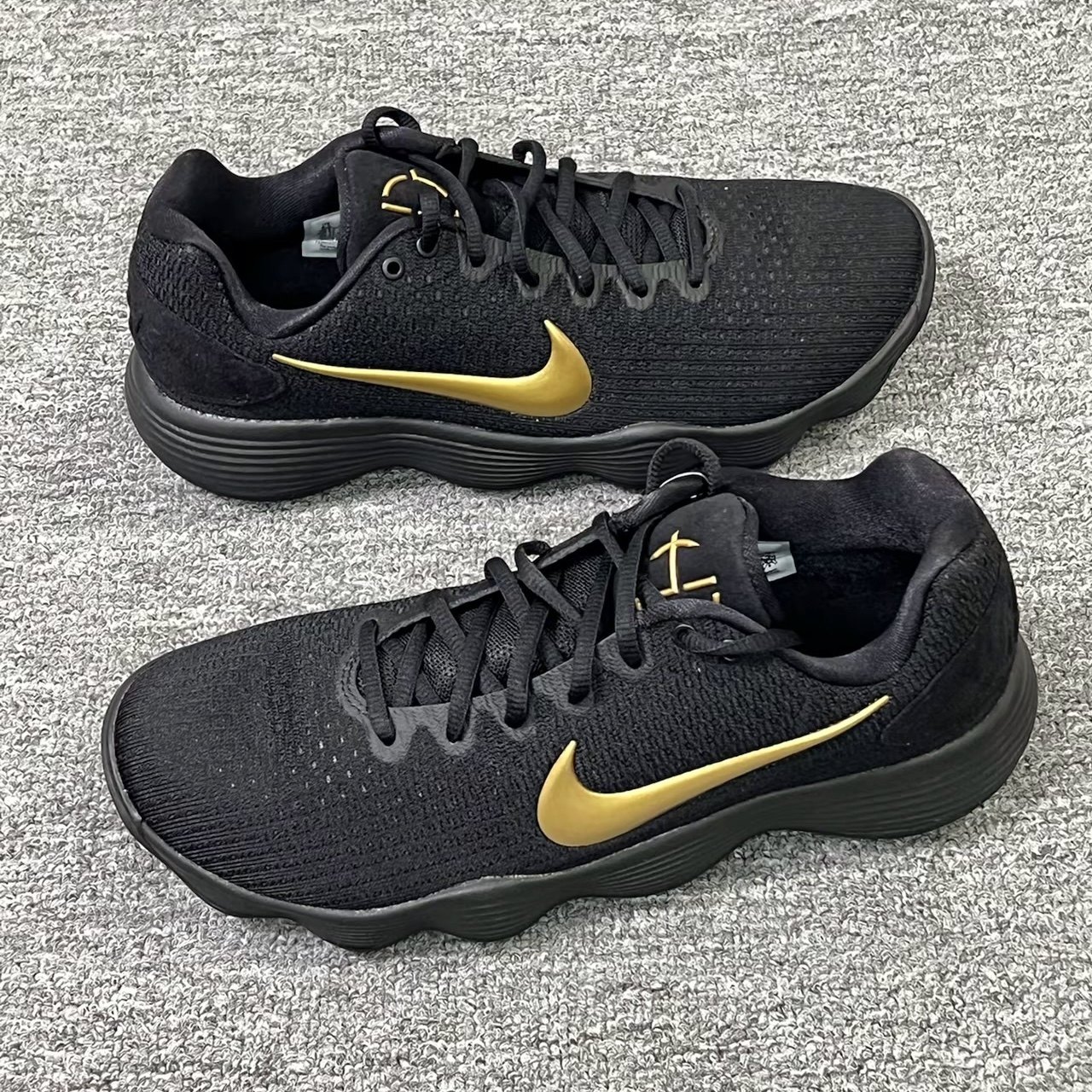 Nike/耐克 Hyperdunk 2017男子低帮缓震防滑实战篮球鞋IH0634-070