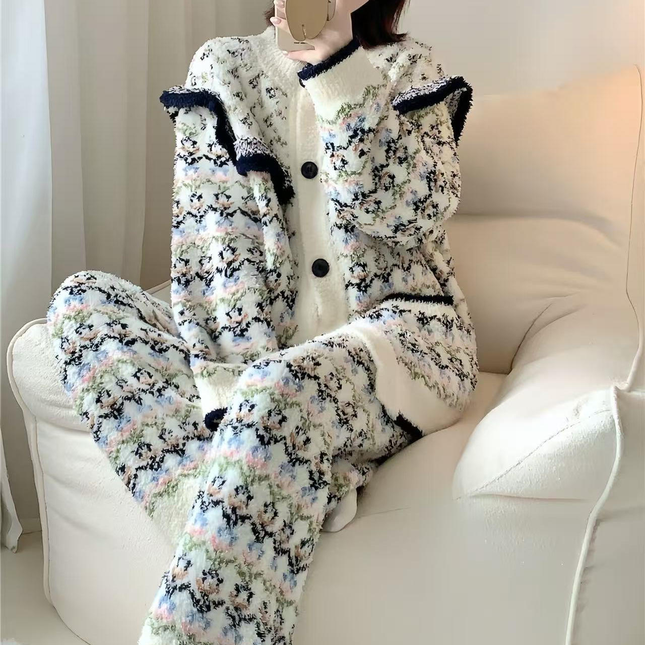 宽松加绒睡衣女秋冬家居服防静电