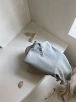 W9-Front Buckle Top-Green