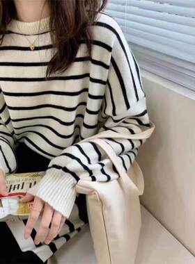 慵懒软糯大码宽松条纹毛衣女2026春秋冬套头后背纽扣上衣2025新款