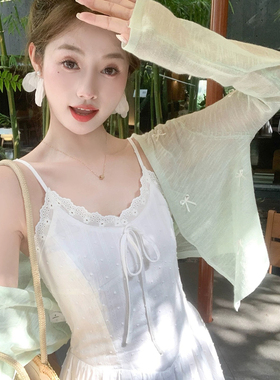 依依家-衫+气质收腰显瘦a字吊带连衣裙套装(两件套)Y26-5569