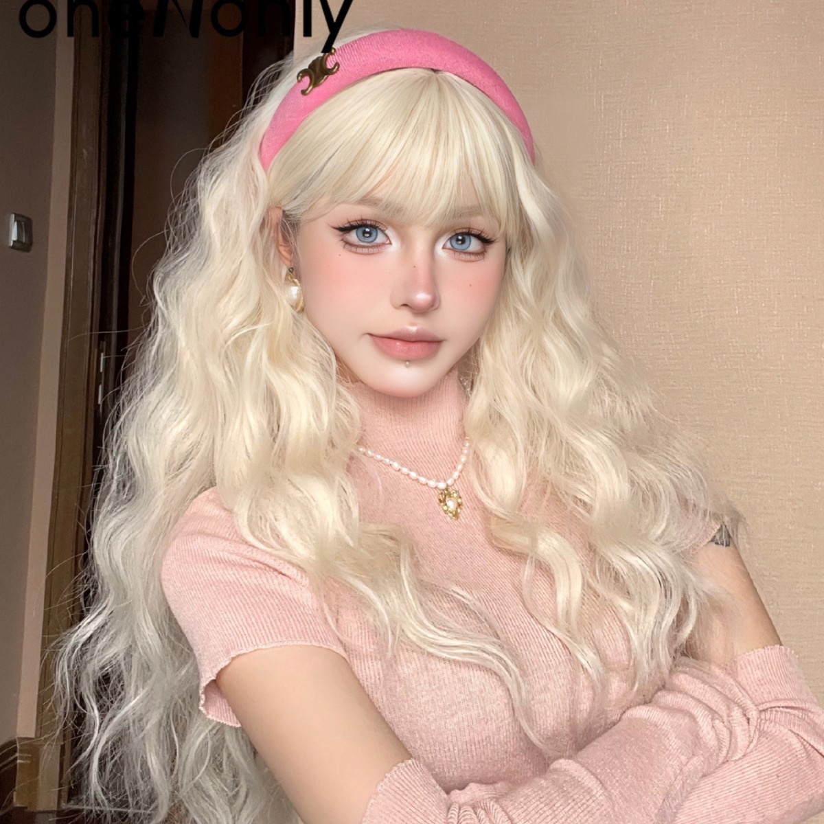 假发长卷发女日韩系女团显白发色辣妹白金色齐刘海化纤发可爱装扮