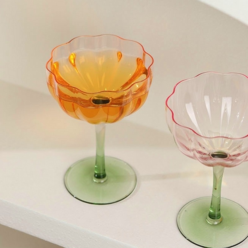 小众法式花瓣粉绿水晶玻璃高脚杯花边鸡尾酒杯花朵甜品冰淇淋杯子,餐饮具,鸡尾酒杯,淘宝优惠券,粉丝福利购,淘宝优惠卷