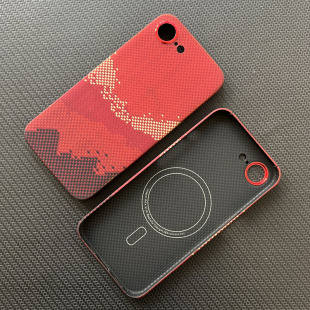 山与星河适用于iPhone16E保护套高端磁吸芳纶碳纤维纹超薄新潮全包磨砂600D硬壳简约日照金山凯夫拉17E手机壳