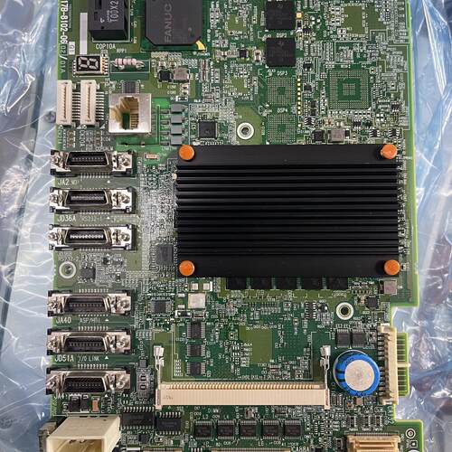 A17B-8102-0602发那科0i-MF Plus Step2主机主板议价维修