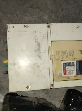 CIMR-F7A4022 安川变频器 22KW 380V工控调速设备议价维修