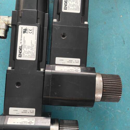 AKM42G-ANS2GF02 AKM22C-ANSNGF02 AKM42G-ANSNGF02 恩格议价维修