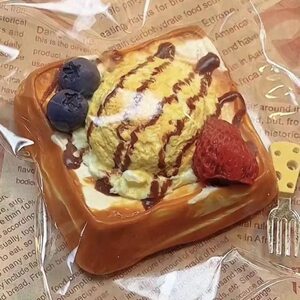 冰淇淋西多士厚吐司捏捏乐慢回弹创意食品级硅胶解压神器奶油泥感