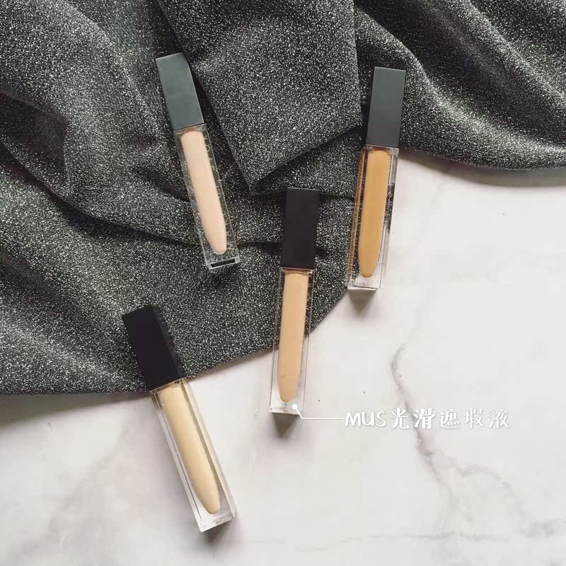 睫毛家MAKEUPSTORE光滑遮瑕液轻薄控油粉底隔离持久保湿