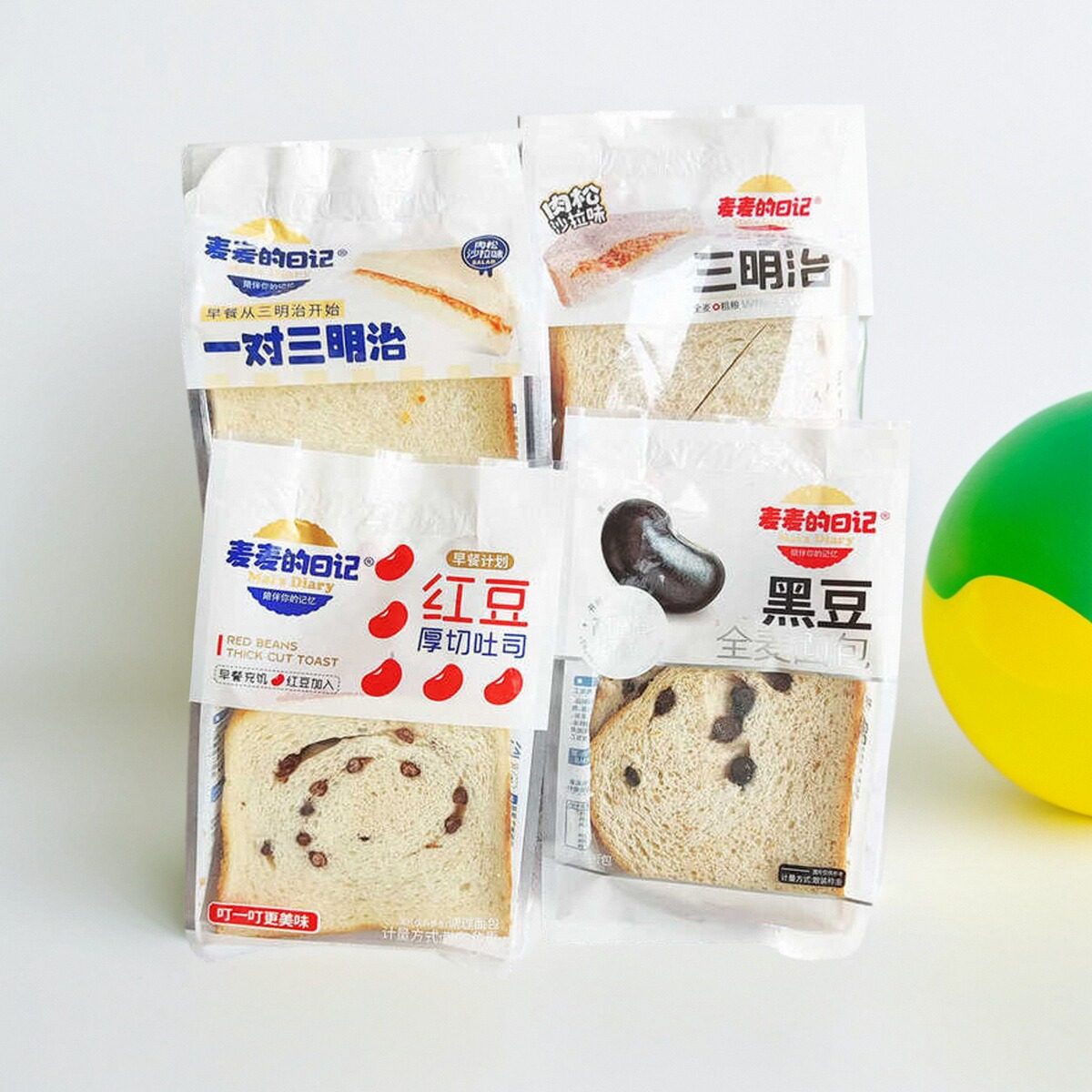 麦麦的日记红豆吐司三明治肉松沙拉黑豆吐司营养切片早餐零食美味,零食/坚果/特产,吐司面包,淘宝优惠券,粉丝福利购,淘宝优惠卷