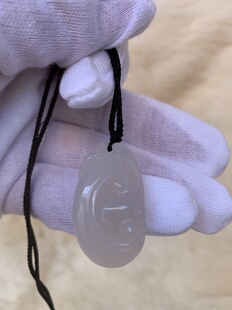 天然玛瑙如意吊坠设计气质优雅男女生款项式实物拍摄有证书