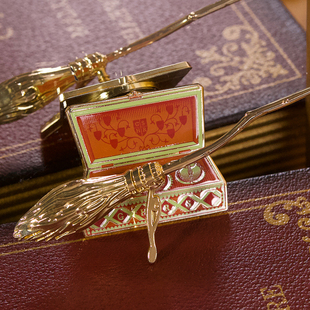 哈利波特正版冰箱贴魁地奇飞天扫把光轮2000磁铁家居装饰立体磁贴