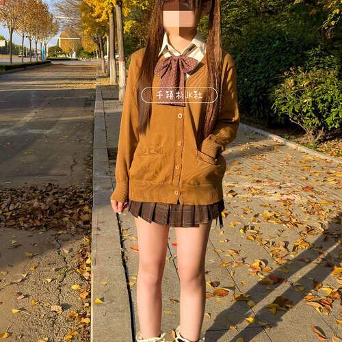 日系焦糖JK制服格裙棕色开衫套装