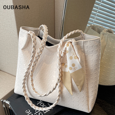 欧芭莎新款大容量秋冬百搭托特包