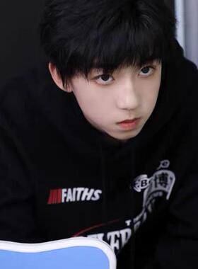 TF家族四代杨博文同款连帽卫衣秋冬款加绒宽松版百搭上衣周边外套