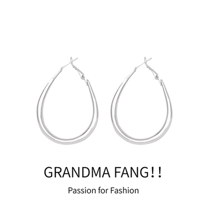 方奶奶简约水滴形素圈耳环女