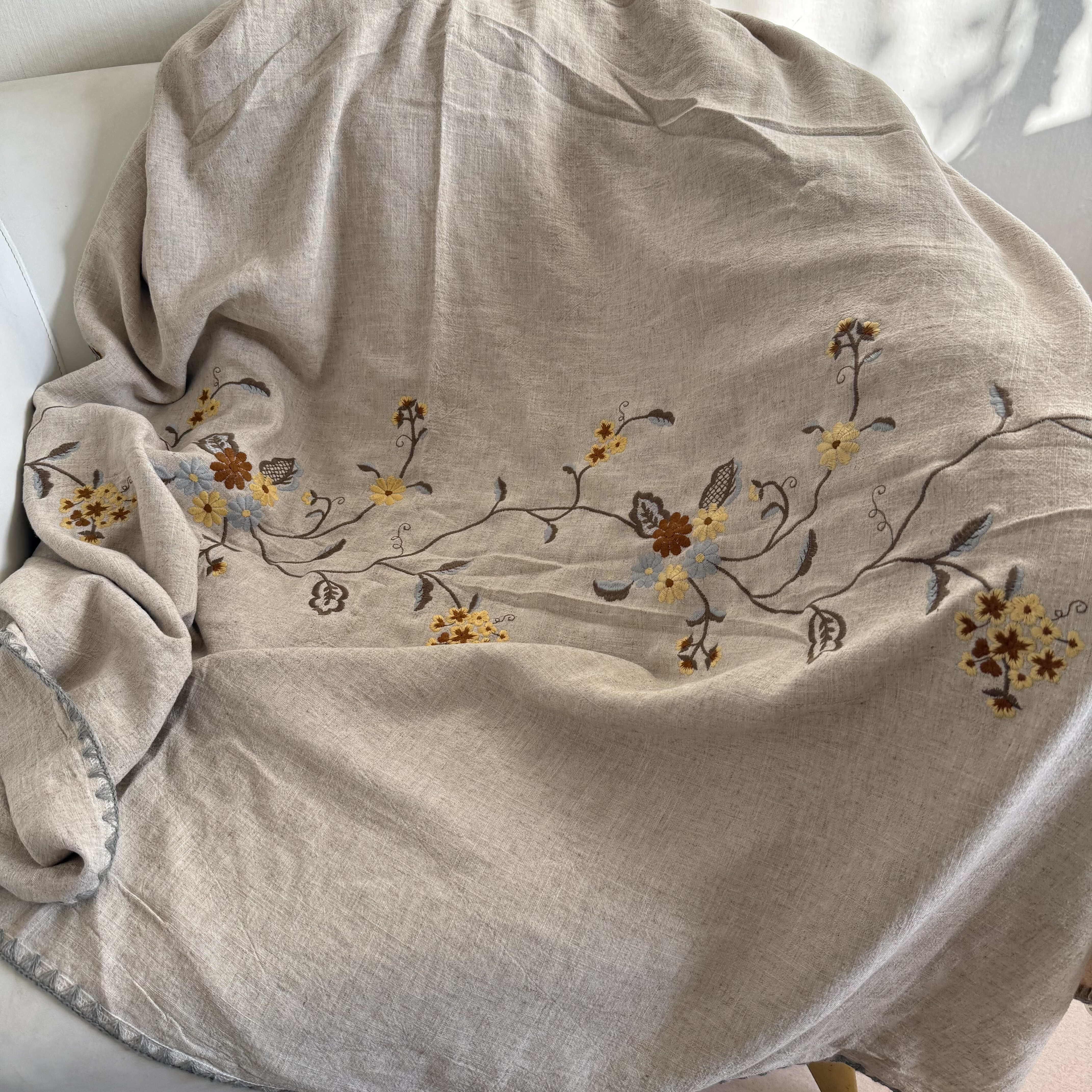 80%汉麻 20%棉 外贸尾货汉麻棉绣花盖毯复古美式刺绣沙发毯休闲毯