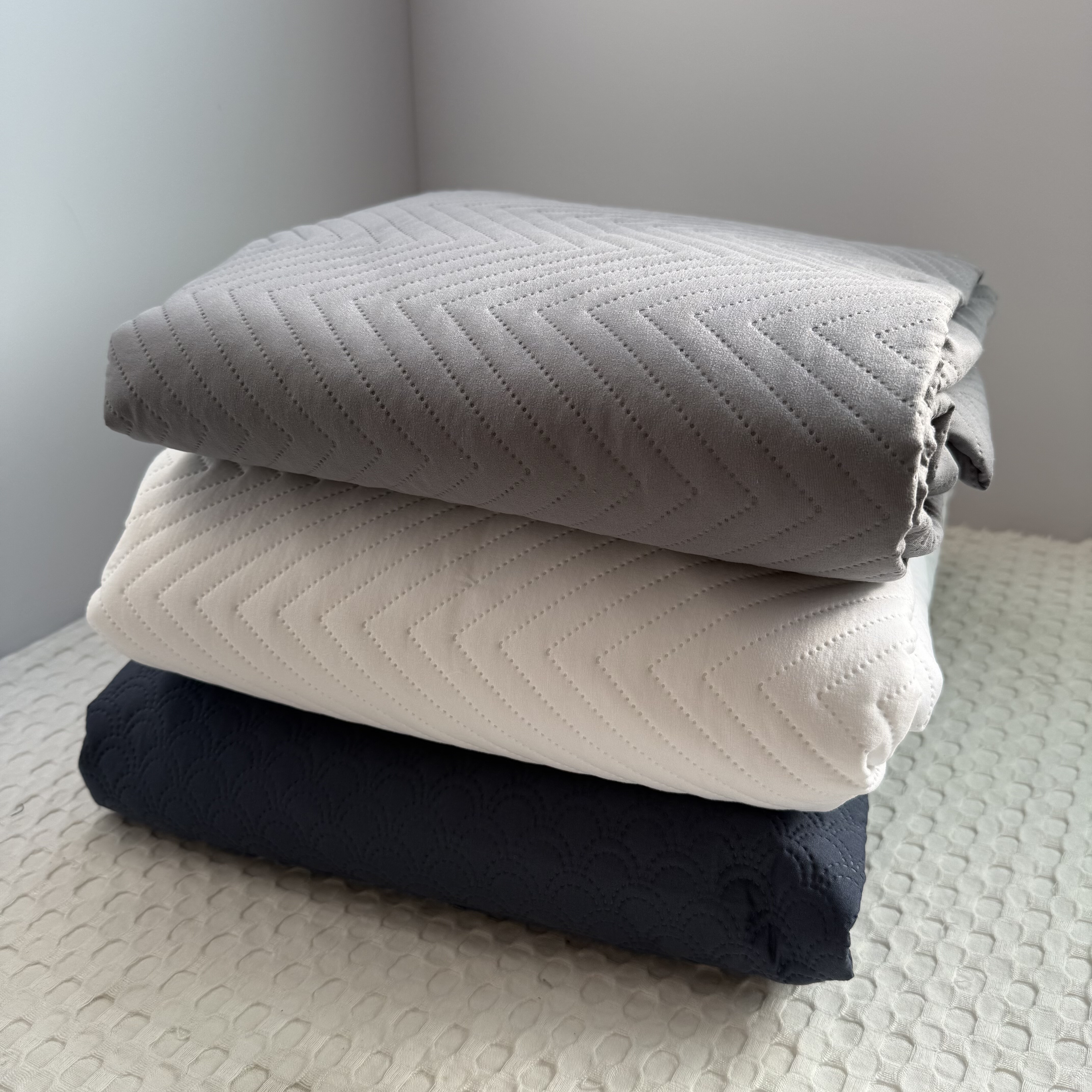 超低价处理！外贸夹棉磨毛床笠单件加厚纯色床垫保护套床垫罩清仓