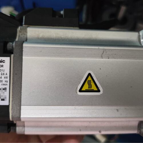 松下伺服电机MSMJ042G1U，400W，原装拆议价