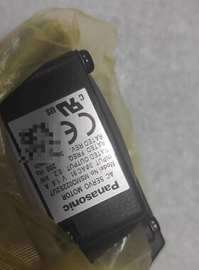 松下伺服电机MSME022S2U7全新未使用工程剩余议价