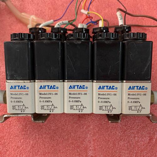 亚德客电磁阀3V106DC24V压力00.8MPa议价