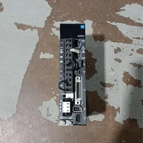 富士F7系列伺服驱动器RYT401F7VV2400W议价