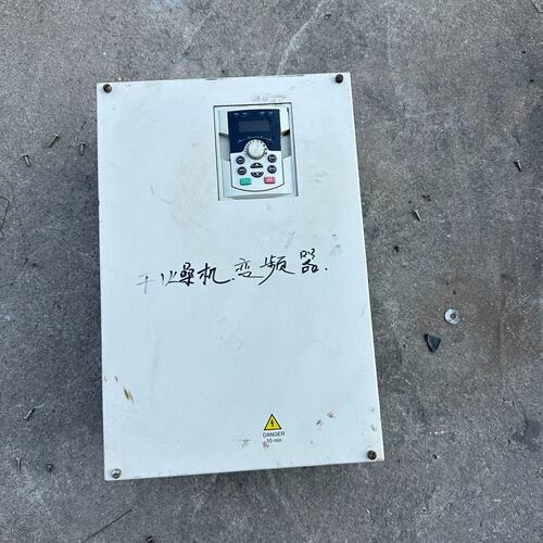 大元DARING变频器 300F-T4-055-AA，，二手议价