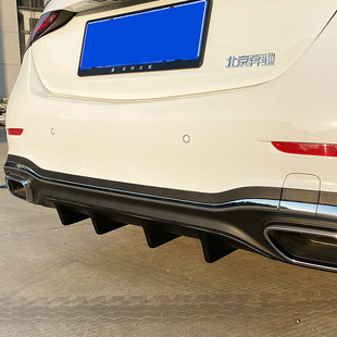 适用奔驰C级 W206 C200 C260 C300 2022+尾唇后唇扰流板护板改装