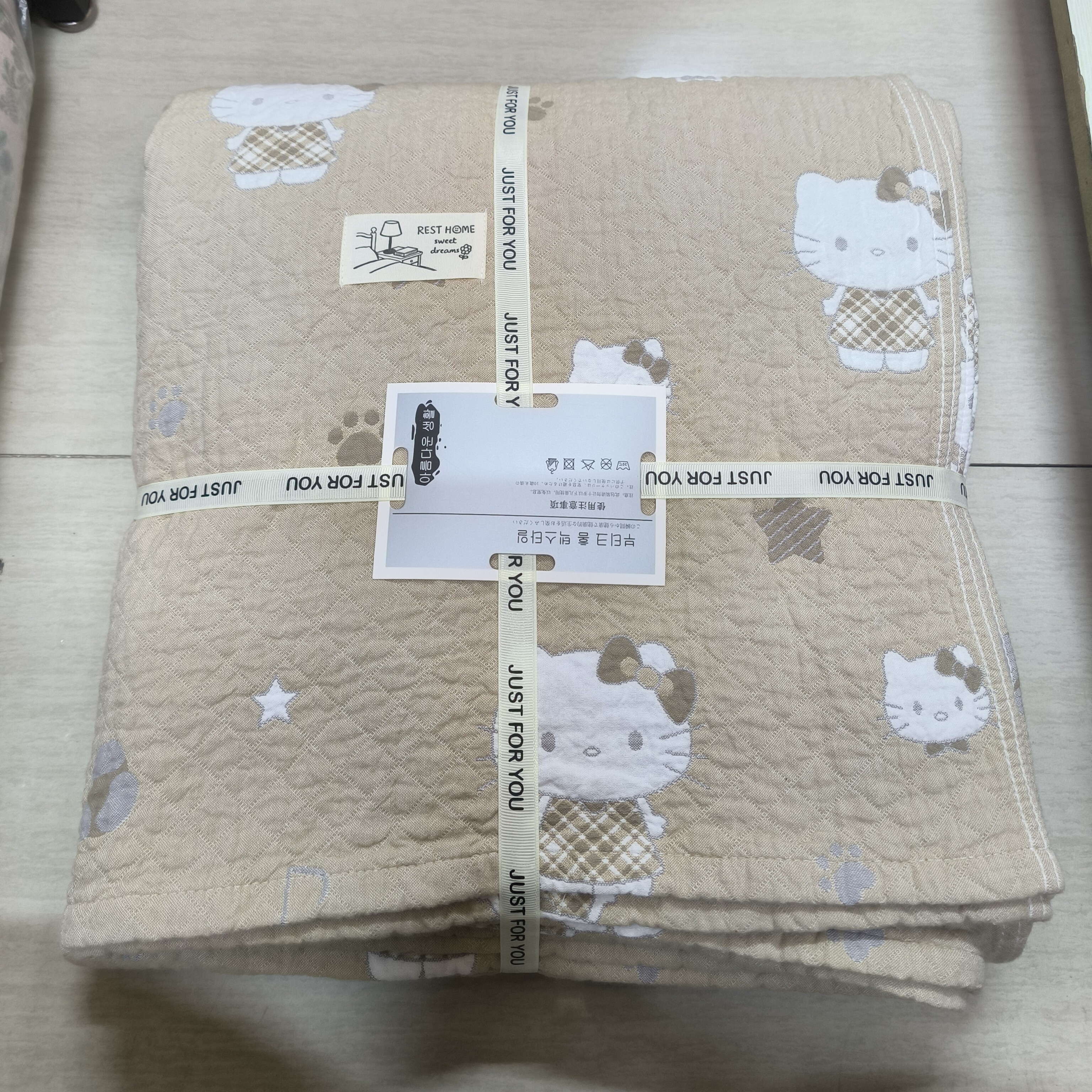 实体店新款纯棉水洗四层纱布提花双人加大床单A类多功能盖毯床盖