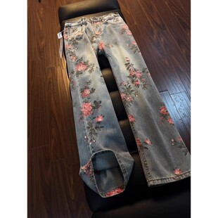 满印玫瑰弯刀牛仔裤男夏季薄款美式高街vibe裤子不贴腿窄版微喇裤