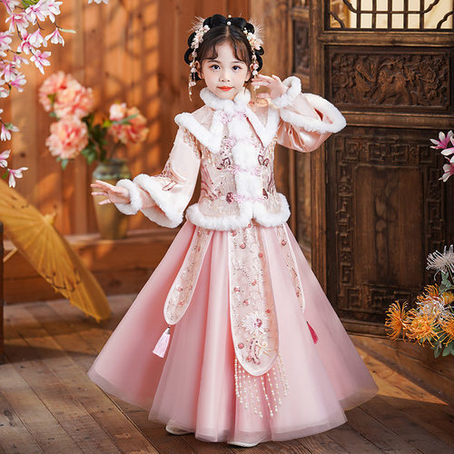 汉服女童冬装加绒加厚喜庆拜年服