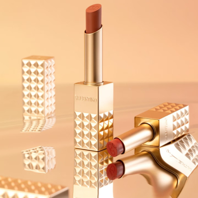 Valentino华伦天奴新品铆钉柔雾口红134R 111A 77A 508R 100R正品