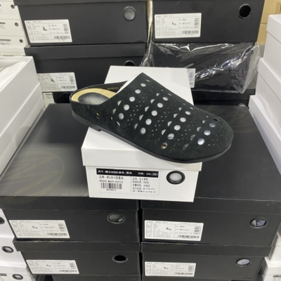 实体专柜意大利设计师轻奢品牌I牛皮镂空平底博肯鞋半拖6339黑色