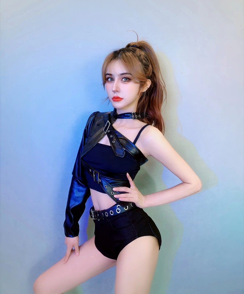 新款酒吧gogo服装DS领舞服性感女团爵士舞台打歌演出服dj大气套装
