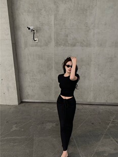 圆领正肩T恤辣妹黑色短袖T恤上衣抽绳褶皱包臀半身裙裙子套装女夏