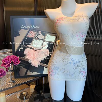 抹胸桃园春色包臀刺绣睡裙古风