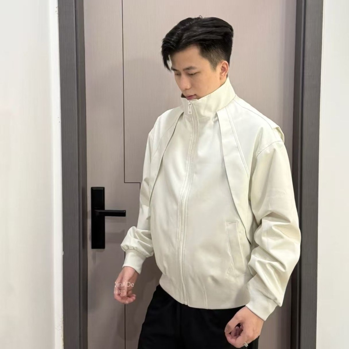 美式痞帅飞行夹克外套男款秋季潮牌三防无帽立领冲锋衣短款棒球服图片