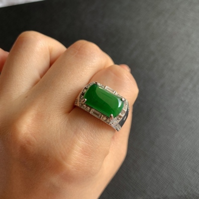 天然A货翡翠925银镶嵌冰糯种满绿马鞍戒指老坑玉满色马鞍活口指环