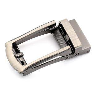 潮牌男镂空皮带扣头3.0CM齿轮锯齿腰带扣头板扣搬扣青年男滑道3.1