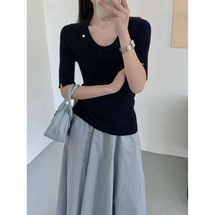 高端轻奢超细春款精纺100细羊毛U领针织中袖打底衫女修身薄毛衣