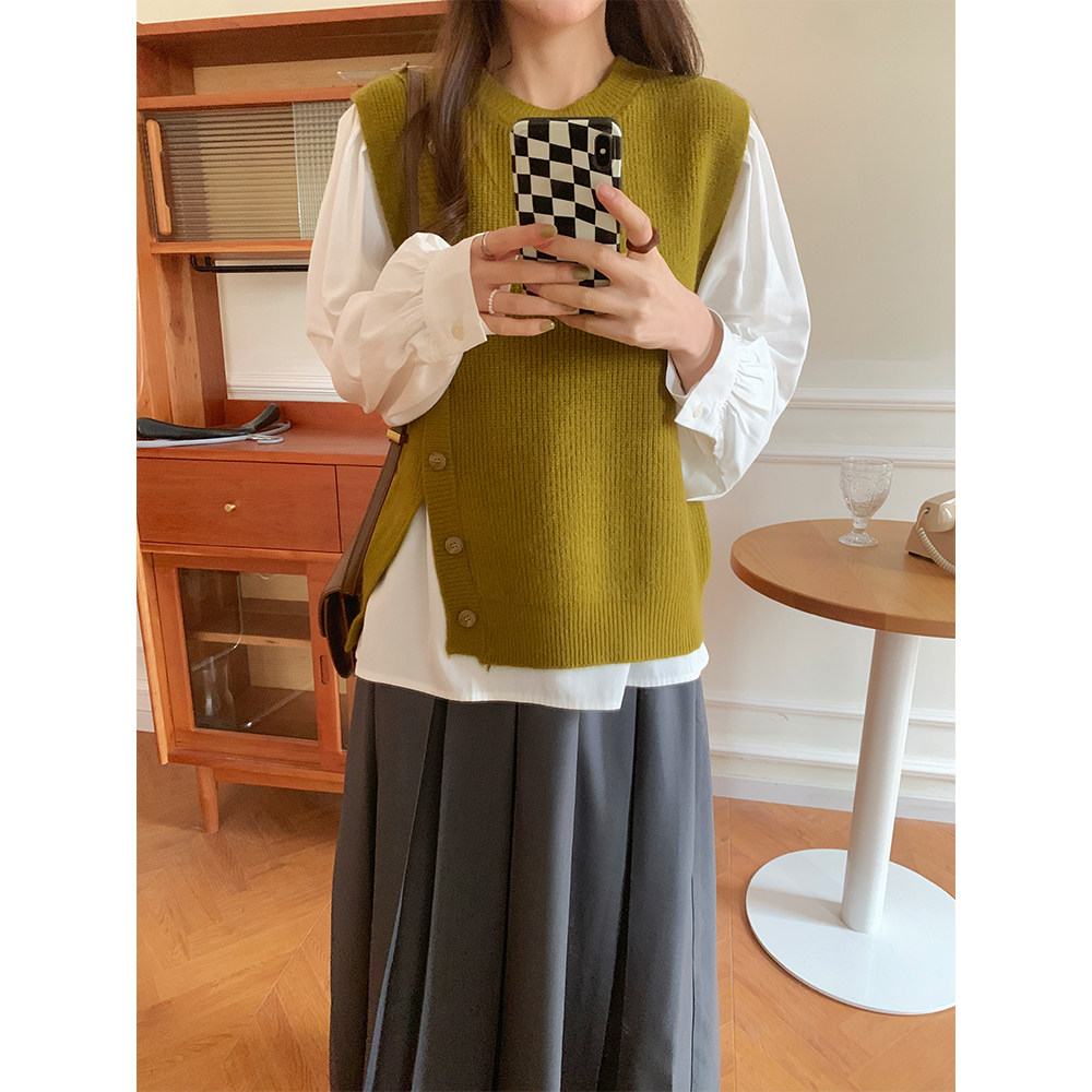 UVPU 芥末绿针织背心女2023春圆领新款宽松复古针织衫纽扣马夹