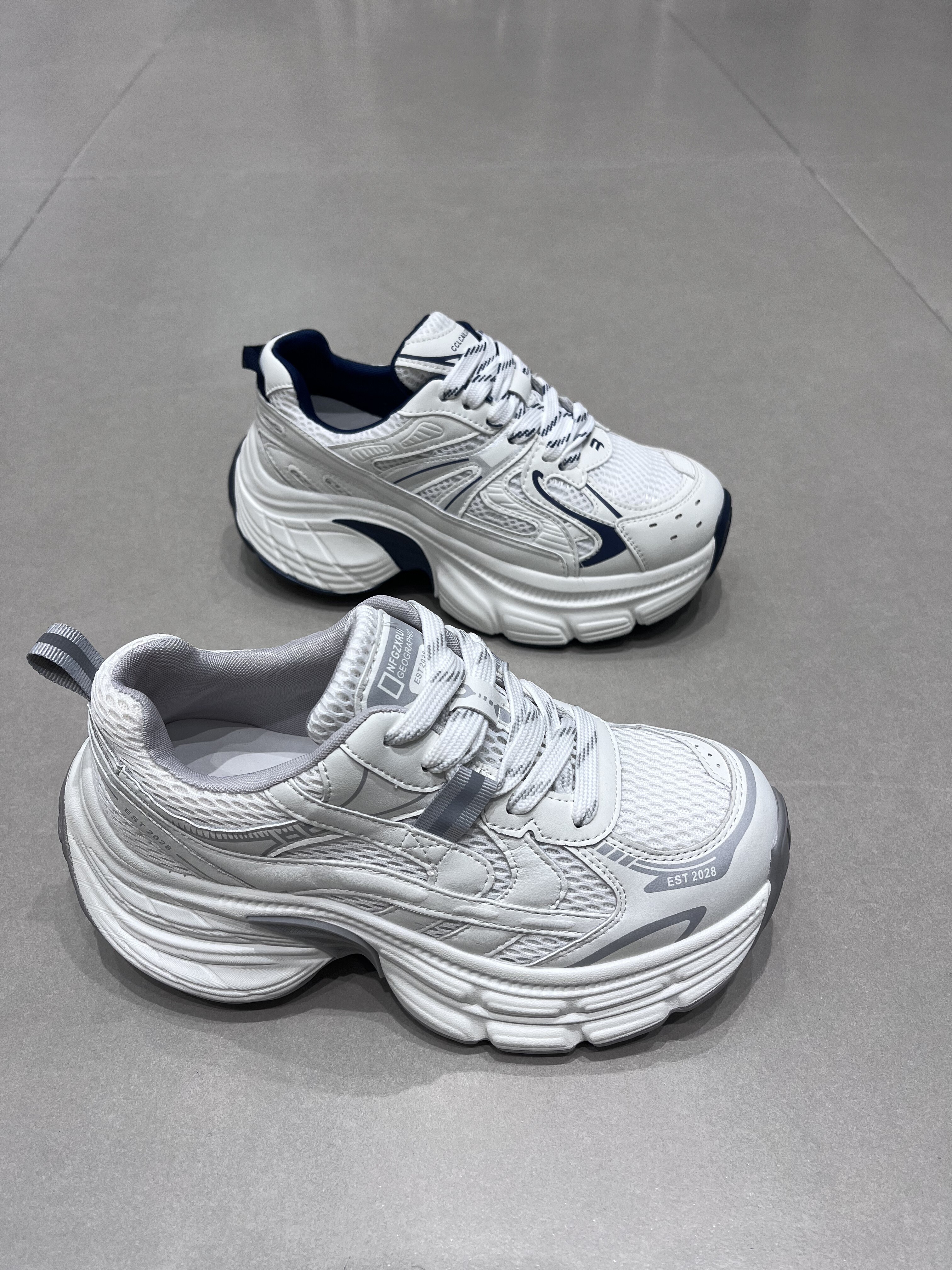 真皮女鞋2026春新款厚底增高6CM显脚小巴黎老爹鞋跑步运动休闲鞋