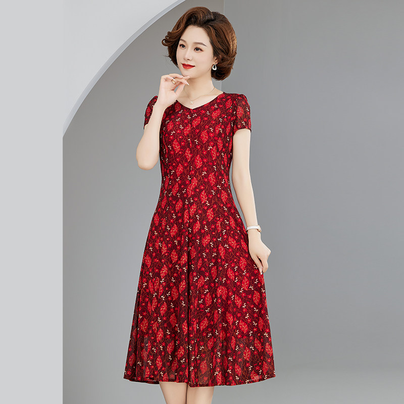 中老年人妈妈台湾纱名牌连衣裙夏