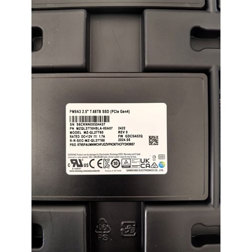 三星PM9A37.68T企业级固态盘