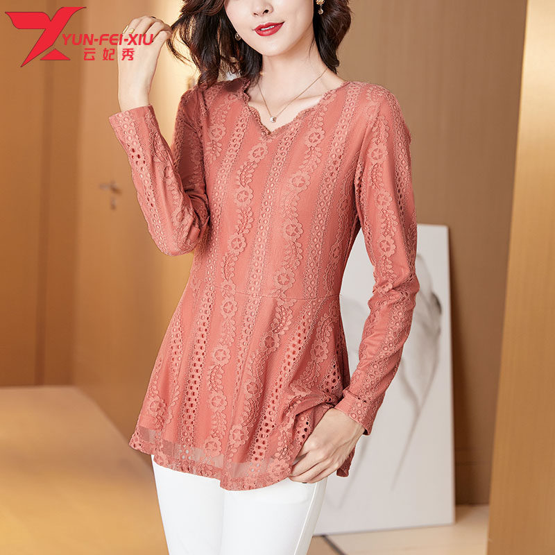 韩版新款大码女装胖MM宽松显瘦2020秋冬V领时尚休闲加绒蕾丝上衣