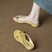 夹趾拖鞋 女夏外穿2026新款 巨好看不累脚绝美凉拖高级感夏天配裙子