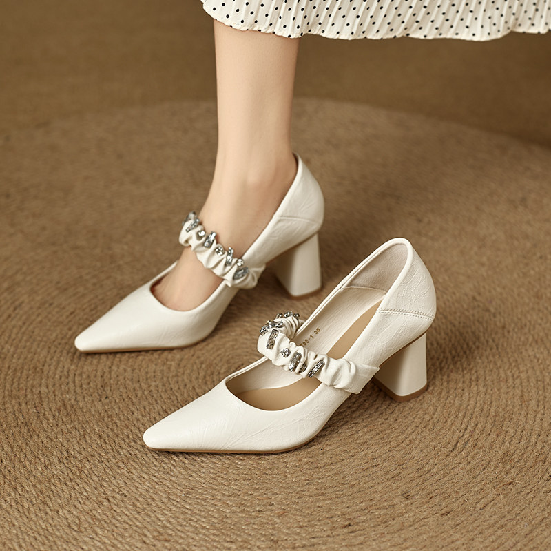 高跟鞋2026新款春款巨好看玛丽珍法式单鞋女尖头浅口不累脚高级感