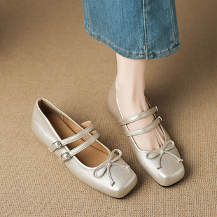 巨好看玛丽珍鞋子女内增高2026新款春款坡跟浅口单鞋女不累脚女鞋