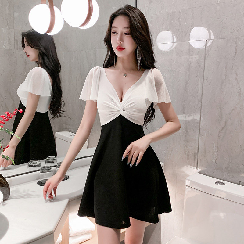 夜总店性感连衣裙女气质显瘦深V领低胸桑拿洗浴spa足疗技师服短裙